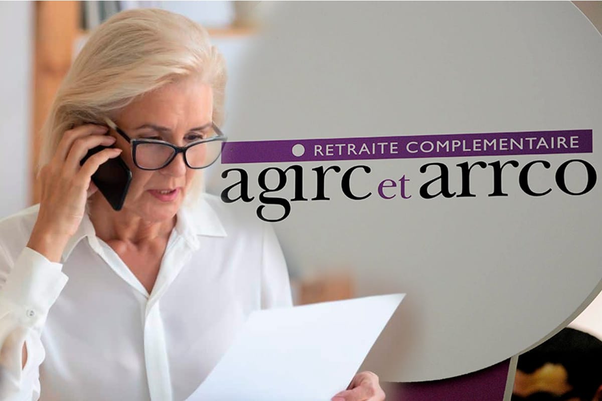 agirc arrco femme au telephone