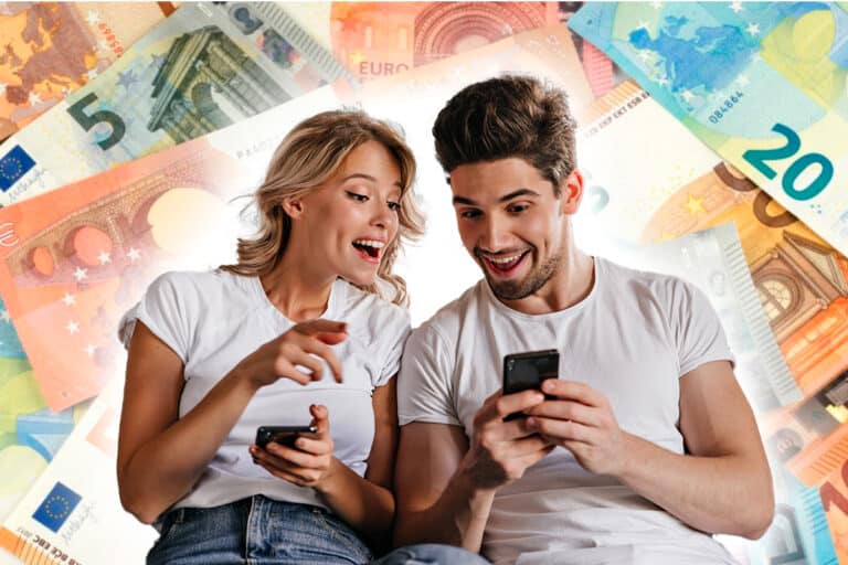 couple content aide financiere